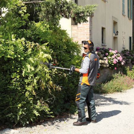 Outil taille-haies pour bloc moteur Oleo-Mac BC241D / BC300D / BCi300D