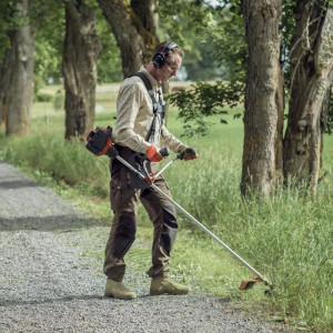 Débroussailleuse thermique Husqvarna 325R, démarrage facile, moteur 27,6 cm3