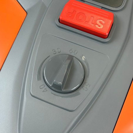 Robot tondeuse Oleo Mac R500i - Jusqu'à 500m²