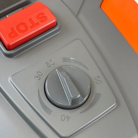 Robot tondeuse Oleo Mac R2000i - Jusqu'à 2000m²