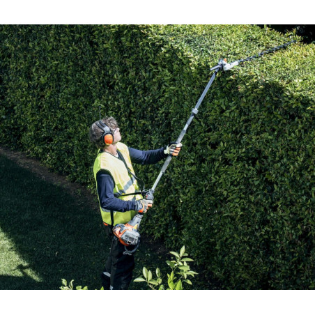Taille-haies sur perche thermique Husqvarna 525HE4 coupe 60cm, portée 4 mètres
