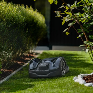 Robot tondeuse Husqvarna sans fil 305E Nera Jusqu'à 600m²