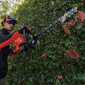 Taille haie thermique Echo HC2020 coupe de 53.4cm et léger