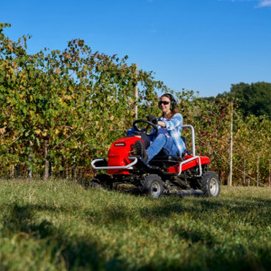 Tondeuse Débroussailleuse Autoportée Oleo Mac Tuareg 85K-1600 coupe 85cm