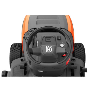 Tracteur tondeuse bac de ramassage Husqvarna TC220T coupe 108cm