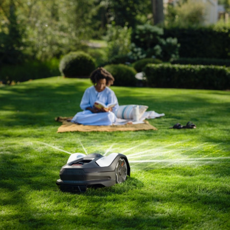Robot tondeuse sans fil Automower Husqvarna 405VE NERA - Surface 900m²