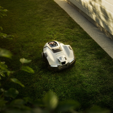 Robot tondeuse sans fil Husqvarna Automower 410VE NERA - Surface 1500m²