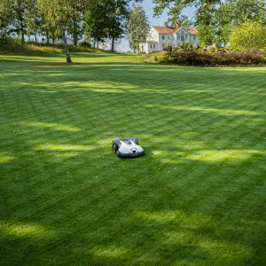 Robot tondeuse Husqvarna Automower sans fil 450V NERA - Surface 7500m²