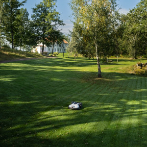 Robot tondeuse Husqvarna Automower sans fil 450V NERA - Surface 7500m²