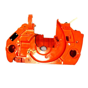 Carter moteur / réservoir tronçonneuse Husqvarna 465 Rancher