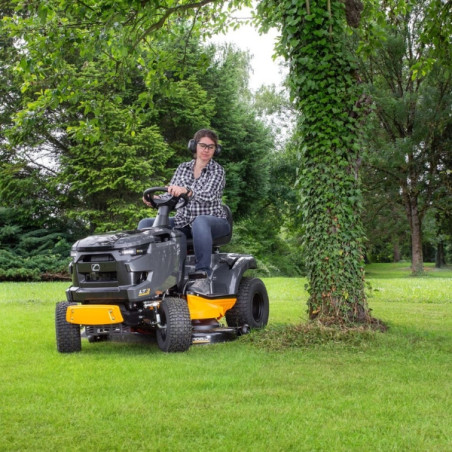 Tracteur Tondeuse Cub Cadet LT3 S108 éjection latérale - Coupe 108 cm - Mulching