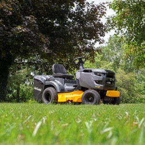 Tracteur Tondeuse Cub Cadet LT2 R92 éjection arrière Bac 245L - Coupe 92 cm