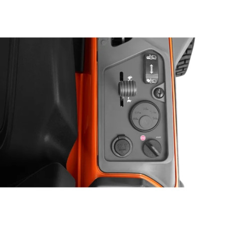 Autoportée coupe frontale rider Husqvarna R214TC Comfort Edition - coupe 103 cm