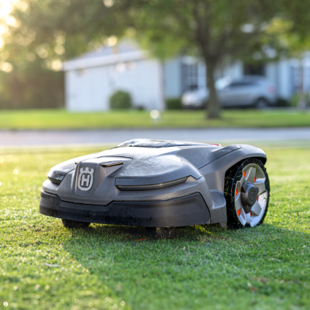 Robot tondeuse Automower Husqvarna 415X - Jusqu'à 1500m²
