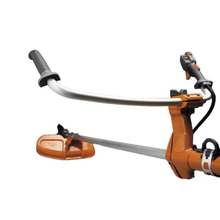 Débroussailleuse thermique Husqvarna 545RX  - Moteur puissant 45,7 cm3