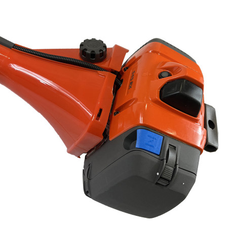 Débroussailleuse thermique Husqvarna 545RX  - Moteur puissant 45,7 cm3