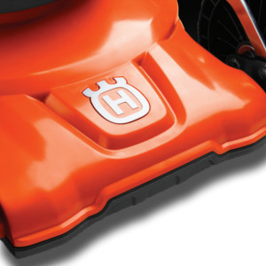 Tondeuse Husqvarna LC253S tractée  - coupe 53 cm