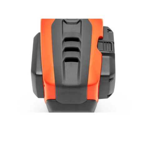 Taille-haie sur perche à batterie Husqvarna 520iHE3 nu, jusqu'à 3.5m, Tête orientable