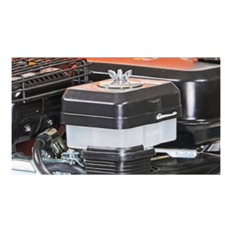 Broyeur de branches et végétaux thermique Oleo Mac OMB JR6