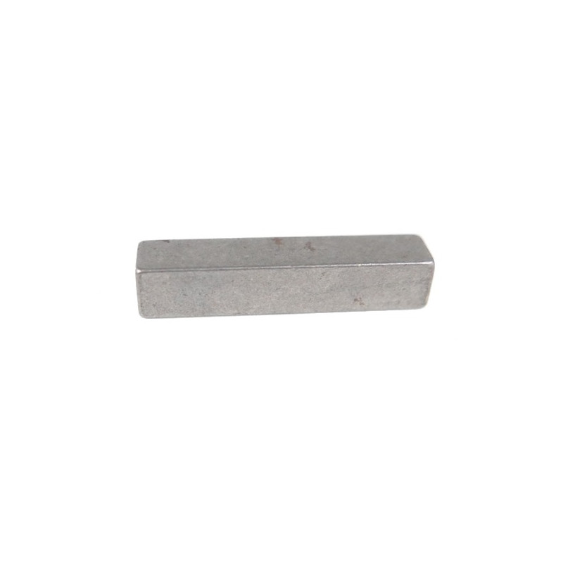 Clavette support de lame tondeuse Staub et Oleo Mac - 66060380R