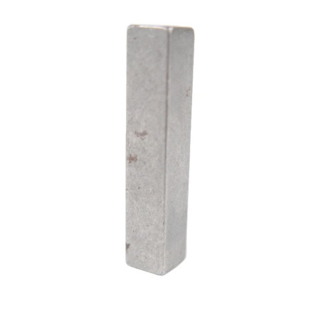 Clavette support de lame tondeuse Staub et Oleo Mac - 66060380R