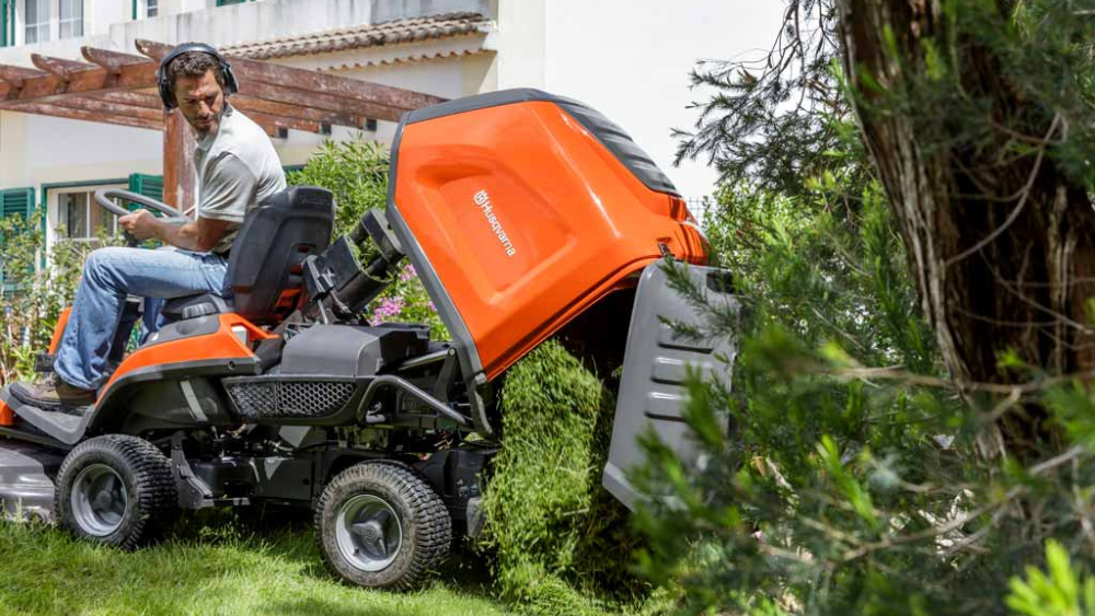 Utilisation du Souffleur de feuilles dans son jardin