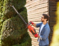 Machine taille-haies