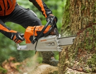 Machine tronçonneuse